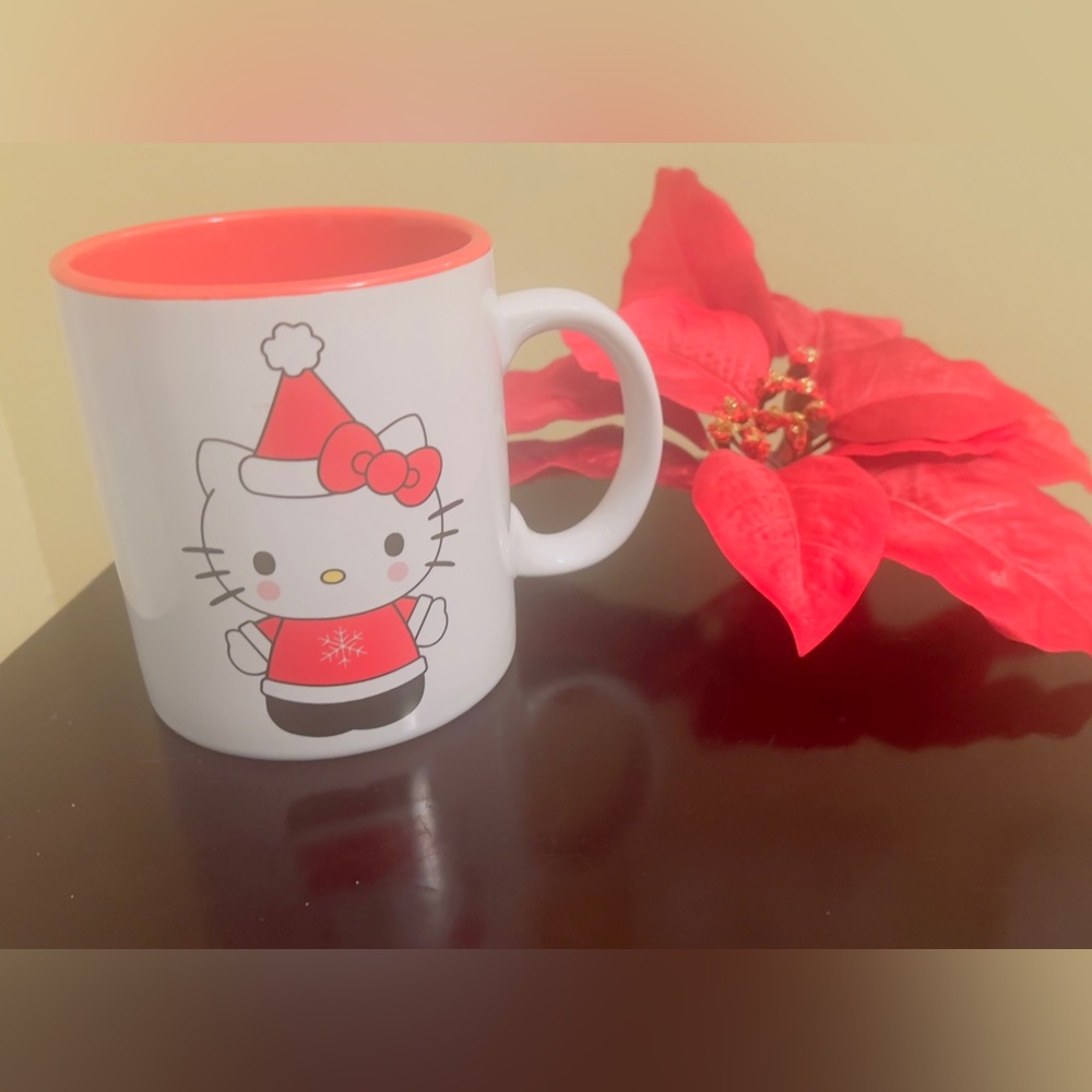 Hello Kitty Christmas Mug